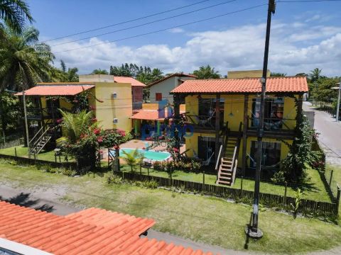 Pousada para Venda em Igrapiúna, Centro, 8 dormitórios, 8 suítes, 8 banheiros, 8 vagas