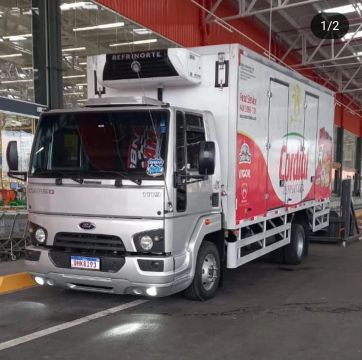 Ford cargo 2015