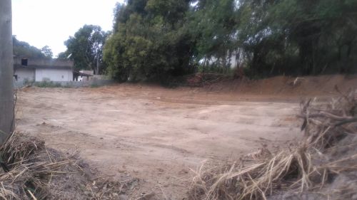Terreno plano em ótima localização