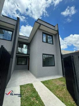 Sobrado com 3 quartos á venda no bairro Campo de Santana em Curitiba - PR