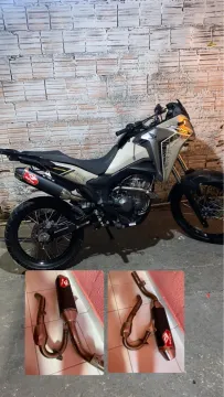 Escape Esportivo BeParts Honda Sahara 300