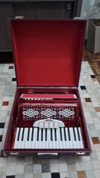Acordeon Universal Vermelho