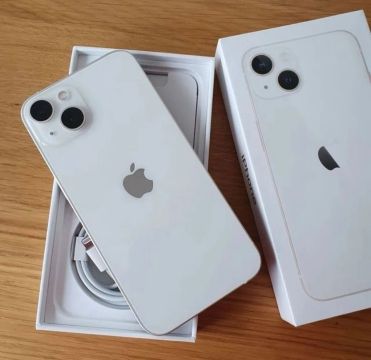 Smartphone iPhone 13 128GB  chip Físico + e.sim  Novo lacrado com Garantia e nota fiscal !