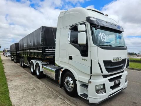 Iveco Hiway 560 6x4 Bug Leve mola Ano 19 Aut + Rodotrem Granel Recrusul ano 20 c/ pneus