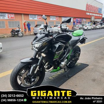 KAWASAKI Z800 ABS PRETO 2014