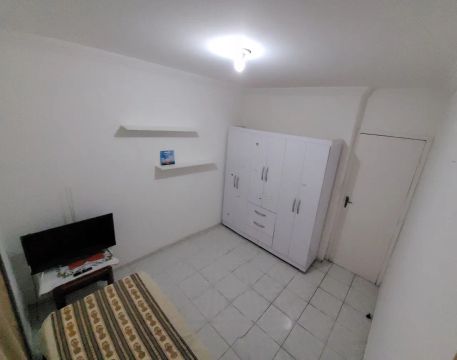 Alugo quarto na Vila Laura - Para Mulheres