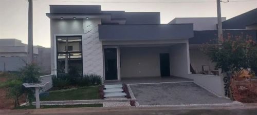 Casa com 3 dormitórios à venda, 152 m² por R$ 1.060.000,00 - Residencial Jardim do Jatobá 