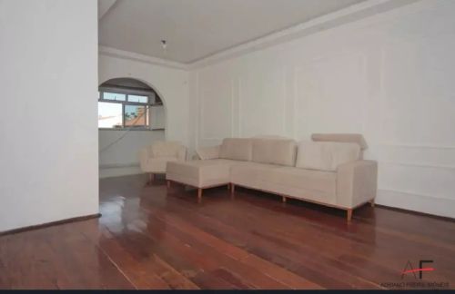 Apartamento com 2 suítes para locação no Edifício Hollywood - AP72278