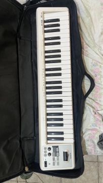 Controlador Roland a49