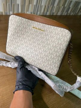 MICHAEL KORS  Bolsa Transversal Jet Set Logo Pequena