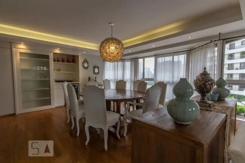 Apartamento à Venda - Real Parque, 3 Quartos, 200 m2