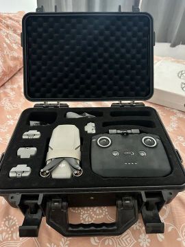 Drone DJI Mini 2 com case 