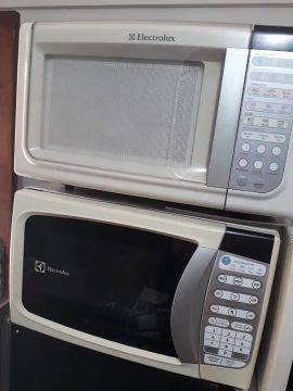 2 Micro-Ondas Electrolux