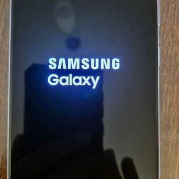Samsung Galaxy S21 FE 5G - 256GB - lilás 