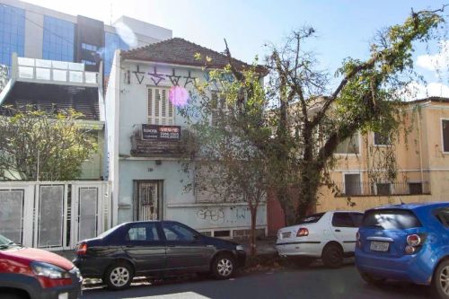Casa com 5 Dormitorio(s) localizado(a) no bairro Independência em Porto Alegre / Ref.:OR