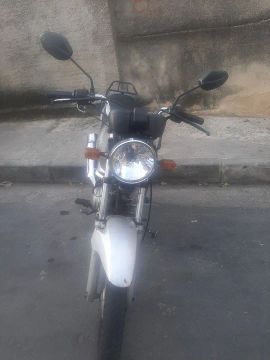 YBR 125 2003 