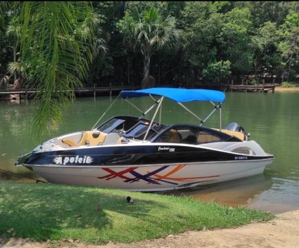 Lancha Focker 200 OPORTUNIDADE 