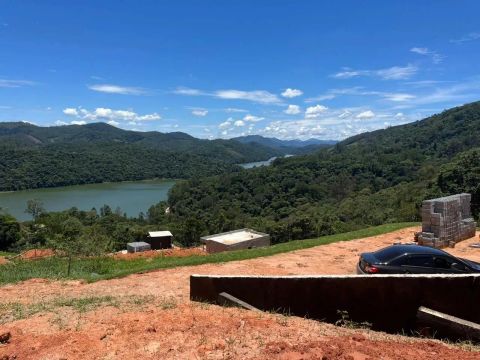 Terreno com Vista Panorâmica da Represa  Paz e Natureza em Nazaré Paulista!