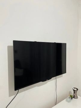 TV LED AOC 40 polegadas + aparelho conversor