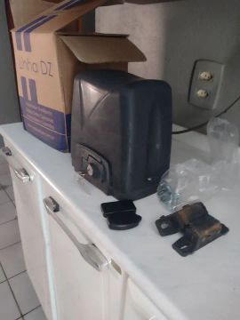 Motor de Portão Automático Rossi 300Kg Usado