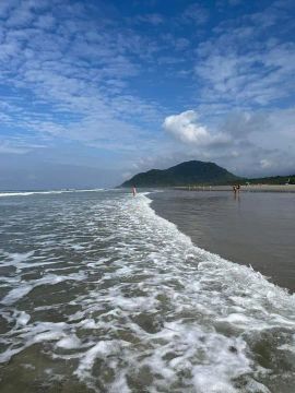 Linda Casa Praia  temporada condomínio fechado piscina climatizada Bertioga