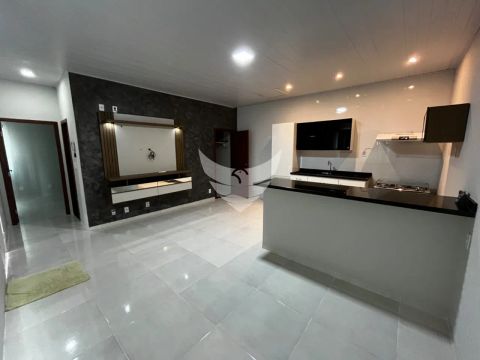 Casa com localização estratégica