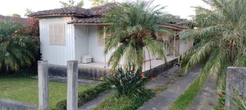 Vendo casa em Criciúma-SC para retirar do local