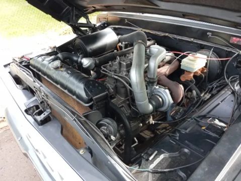 Ford F1000, 1989