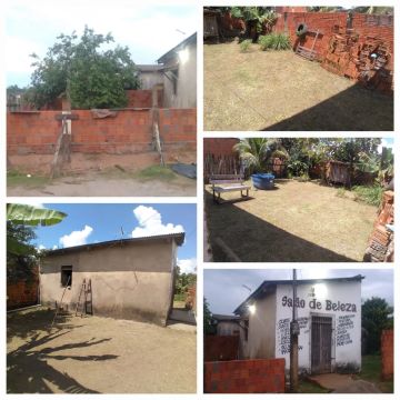 Casa à venda - Ótima localização! Próximo à supermercado, farmácia, escolas e quadras 