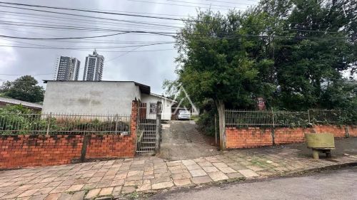 TERRRENO PARA PERMUTA NA RUA LAVA PES - COM EXCLUSIVIDADE