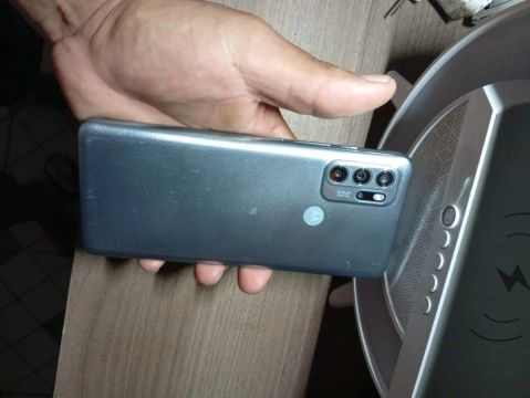 Moto G60s troco em iphone