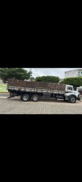 Caminhão Mercedes 2213 turbinado intercalado e reduzido 
