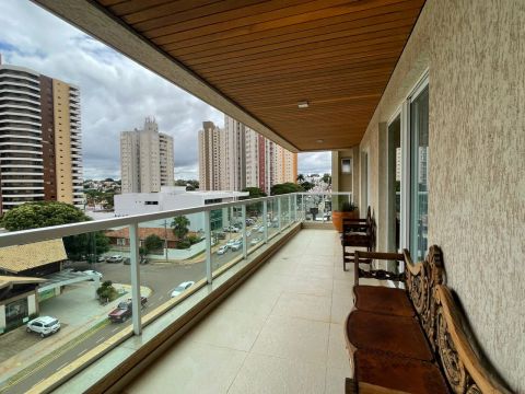 Encantador - 4 suítes plenas e com vista 360º