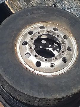 Roda de alumínio 