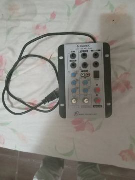 Mesa de Som Nanomix 2 Canais