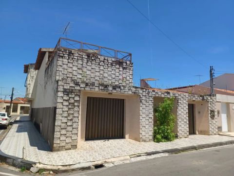 Casa em Lagarto/SE      .