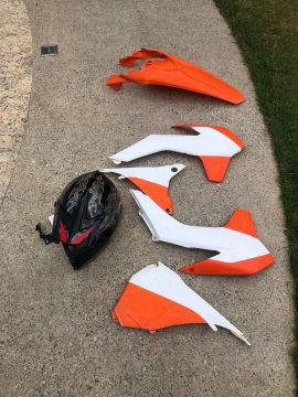 Kit plastico KTM 2015 2016