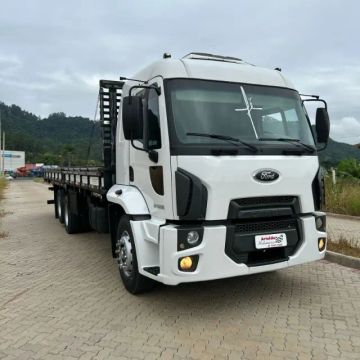Ford Cargo 2428 E T 3-Eixos