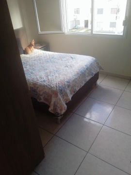 Alugo apartamento 