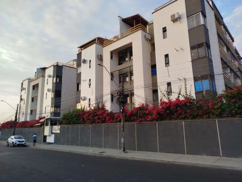 Cond. Lugano-apto Duplex no São Francisco 