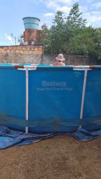 Piscina Bestway Steel Pro Frame Pool 16 mil litros 