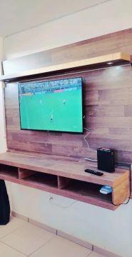 Suporte de Parede para TV - Novo