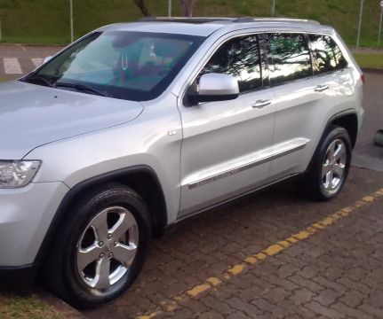 Grand cherokee limited 3.6 baixa km