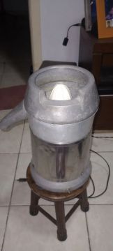 Extrator de Suco Manual - Usado