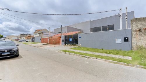 DOIS BARRAÇÕES cada um por R$ 1.300.000 Primeiro barração com 285 m² de area construida, m