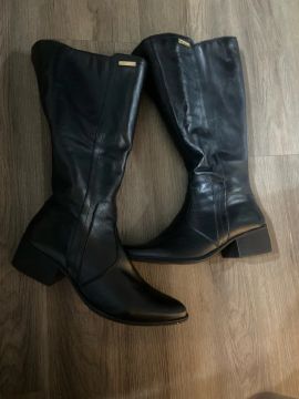 Bota de Couro Feminina Preta