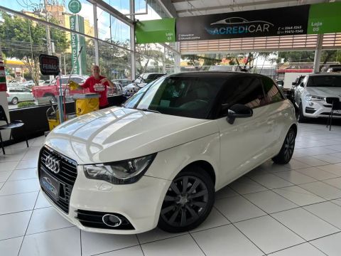 Audi A1 2012 1.4 tfsi attraction 16v 122cv gasolina 2p automático