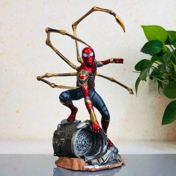 figura de ação titan hero series ultimate spider-man