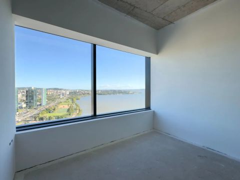 Sala comercial para alugar no Pontal do Estaleiro em Porto Alegre.Empreendimento novo, loc