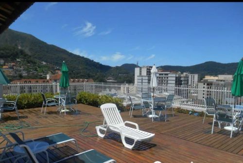 Lindo loft no Alto. 